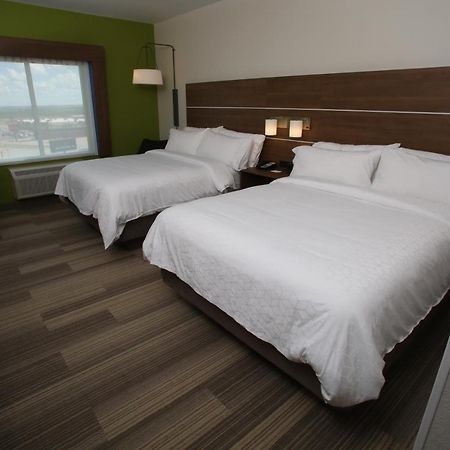 Holiday Inn Express Hotel And Suites Lincoln Airport By Ihg Exteriér fotografie
