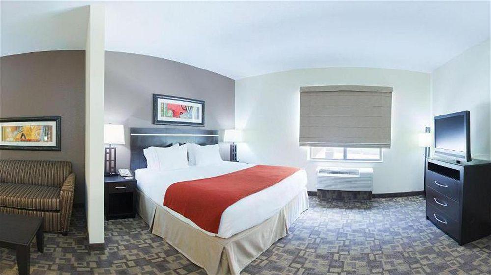 Holiday Inn Express Hotel And Suites Lincoln Airport By Ihg Exteriér fotografie