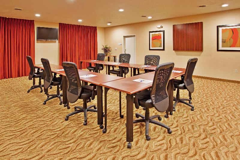 Holiday Inn Express Hotel And Suites Lincoln Airport By Ihg Exteriér fotografie